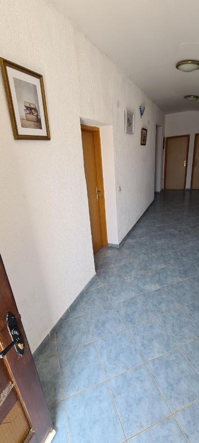 Hugo Apartament Malinska