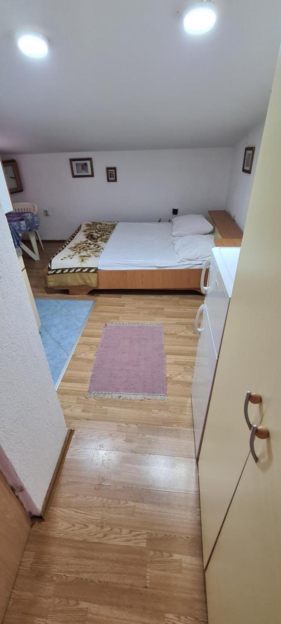 Apartament Hugo *