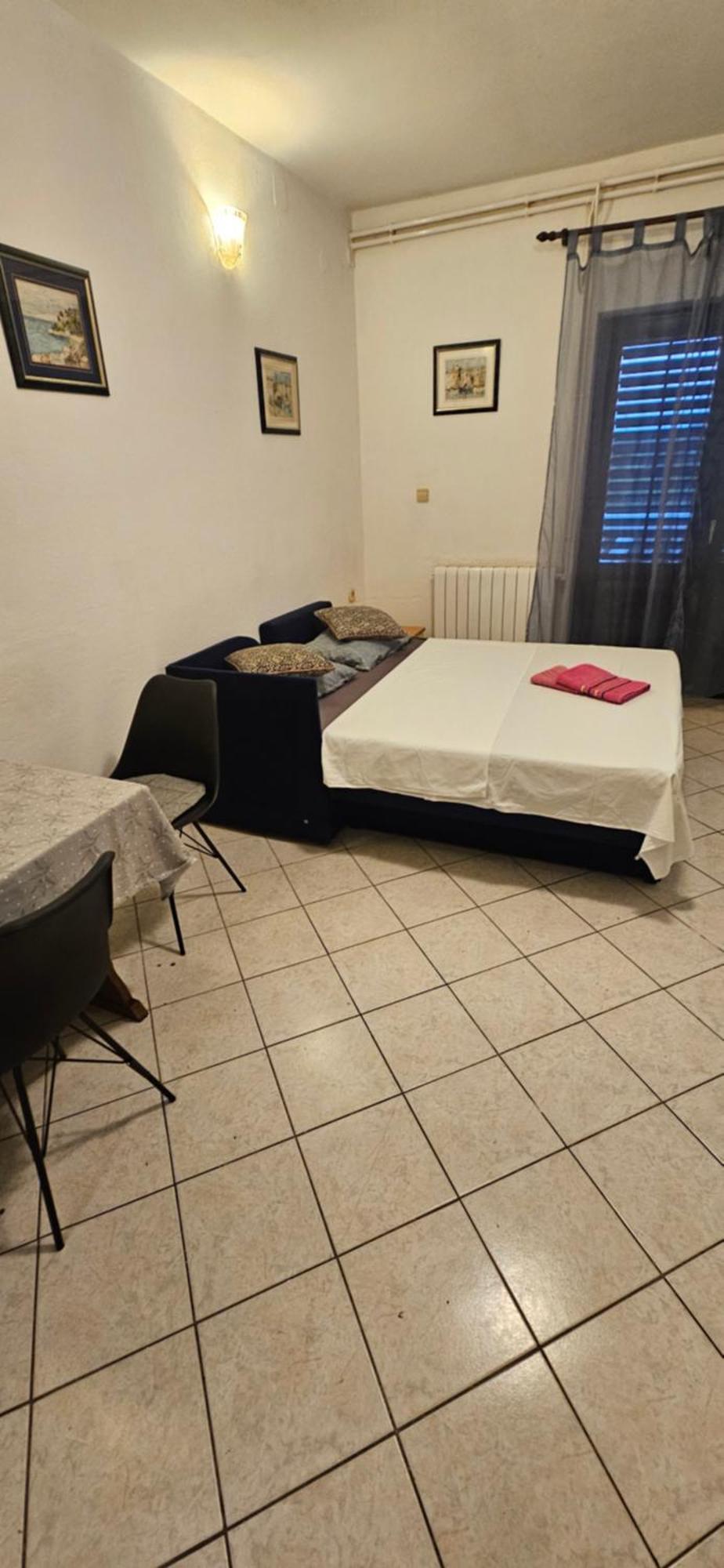 Hugo Apartament