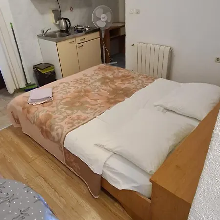 Apartments Hugo Malinska Zimmer foto