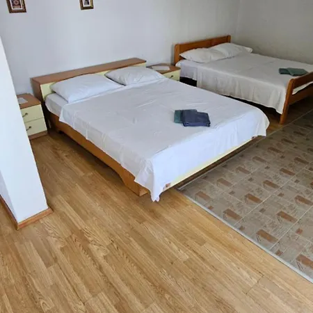 Apartments Hugo Malinska Zimmer foto